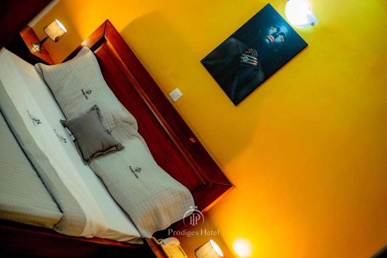 Prodiges Hotel Yaoundé エクステリア 写真