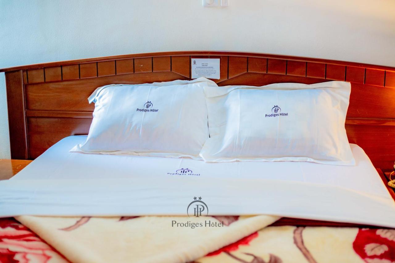 Prodiges Hotel Yaoundé エクステリア 写真