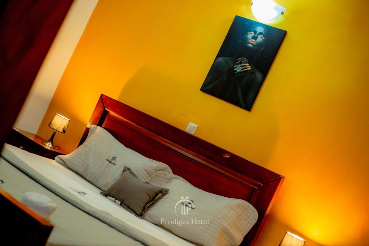 Prodiges Hotel Yaoundé エクステリア 写真