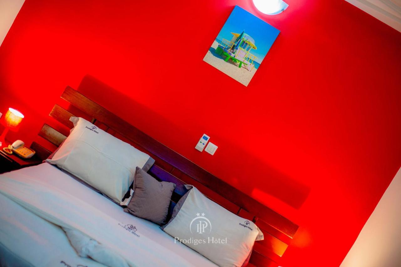 Prodiges Hotel Yaoundé エクステリア 写真