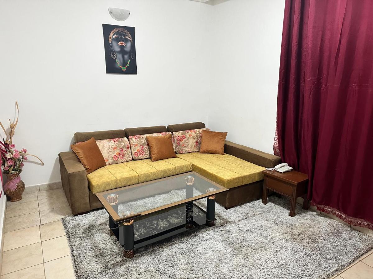 Prodiges Hotel Yaoundé エクステリア 写真