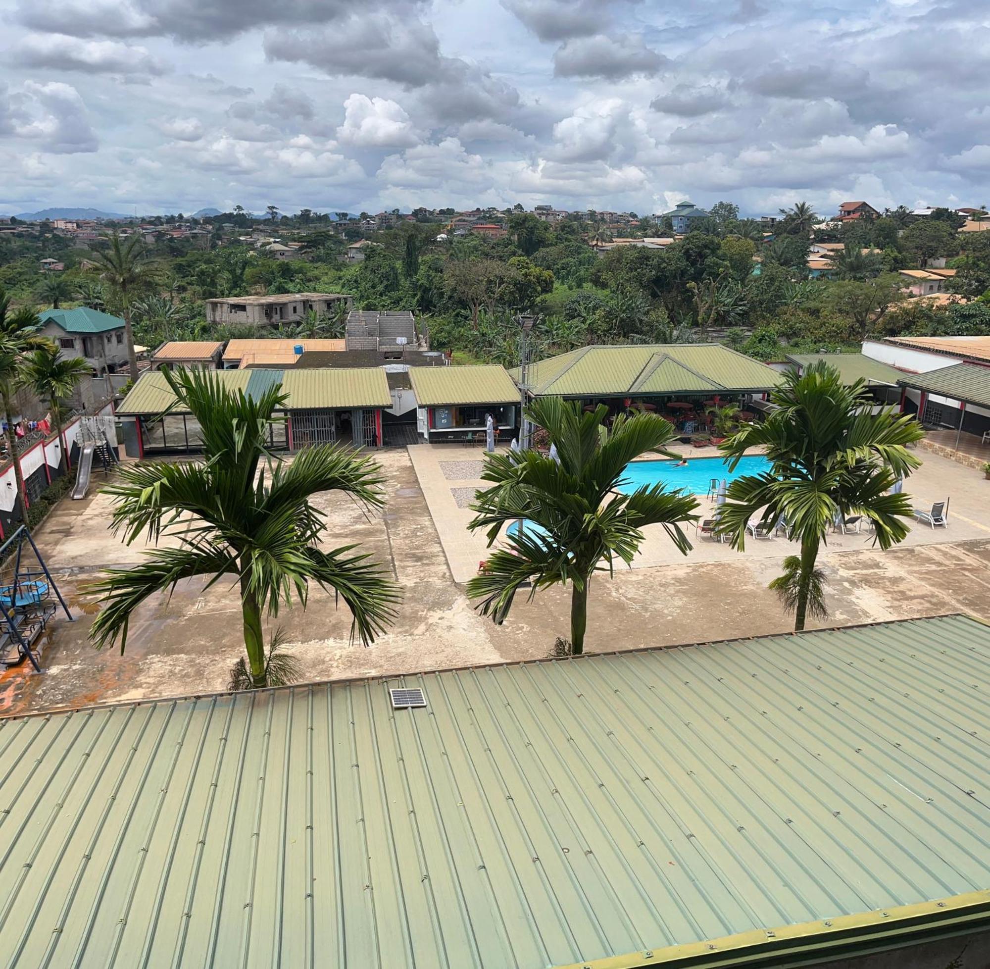 Prodiges Hotel Yaoundé エクステリア 写真